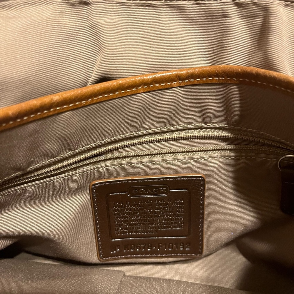 Coach Pebbled Leather Soho Flap Buckle Shoulder Handbag cream No. K0678-F10192 - Picture 12 of 15